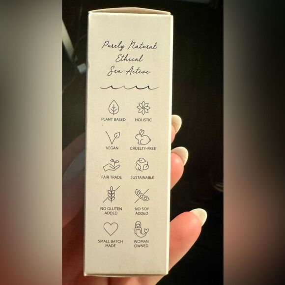 Earth Harbor LUNA RAIN Phyto-Resurfacing Night Serum brand new in box - Picture 7 of 7